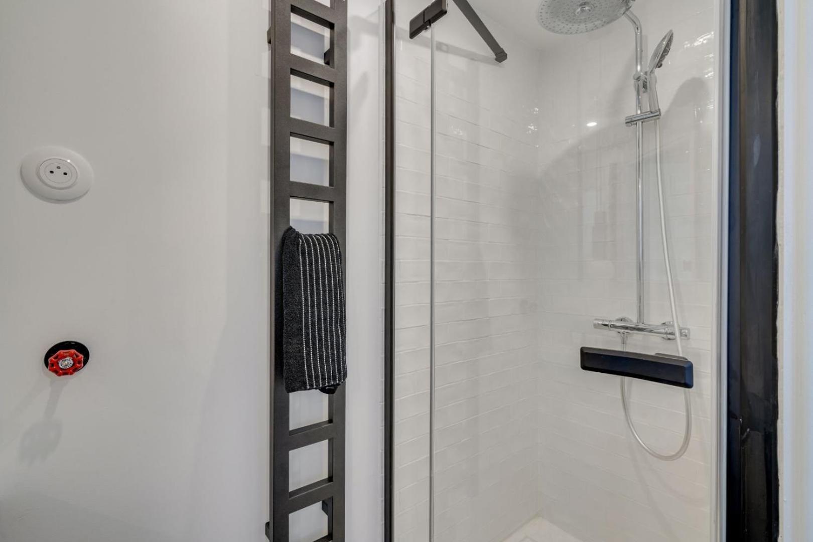 194 Suite Maison Parisienne מראה חיצוני תמונה
